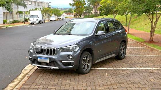BMW X1 2.0 16V TURBO ACTIVEFLEX SDRIVE20I X-LINE 4P AUTOMÁTICO